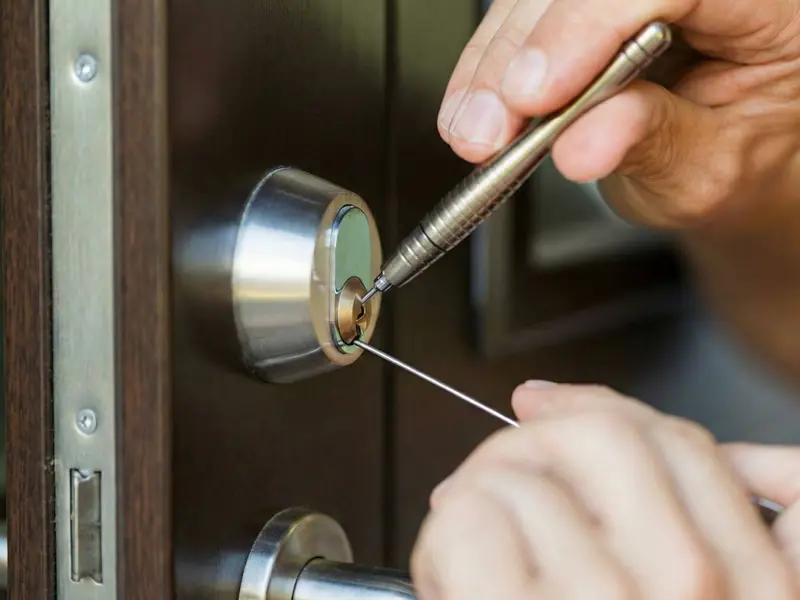 Instalação de fechadura eletrônica em Novo Hamburgo